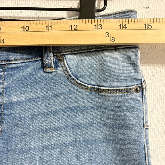Juicy Couture Light Blue Ankle Jeans Size 6 Stretchy Waist Low Rise - Picture 5 of 13